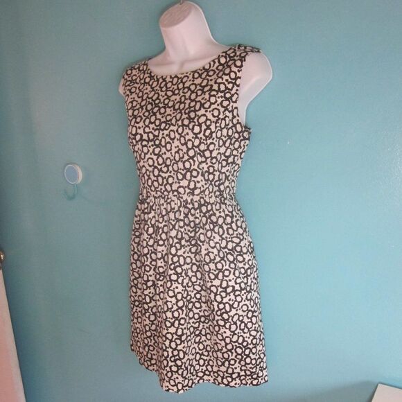 Zara Womens Dress Size XL / 12 Black & White Mini Fit 7 Flare With Pockets 40" B - Picture 1 of 9